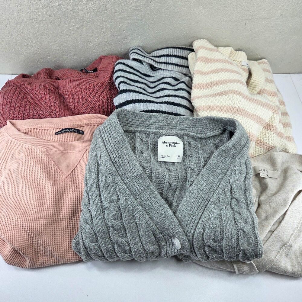 Reseller Lot of 6 Womens Size M Mixed Brand Winter Sweaters Visible Inventory